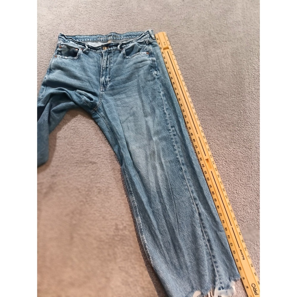 American Eagle Super High Rise Baggy Wide Leg Jeans 14R Distressed Raw Hem - Picture 6 of 11